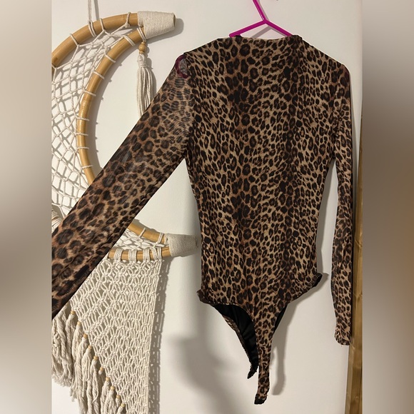 Fashion Nova Leopard Print Bodysuit - Picture 2 of 4